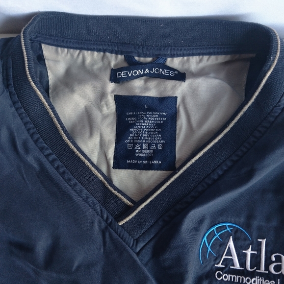 Shirt - Picture 3 of 6